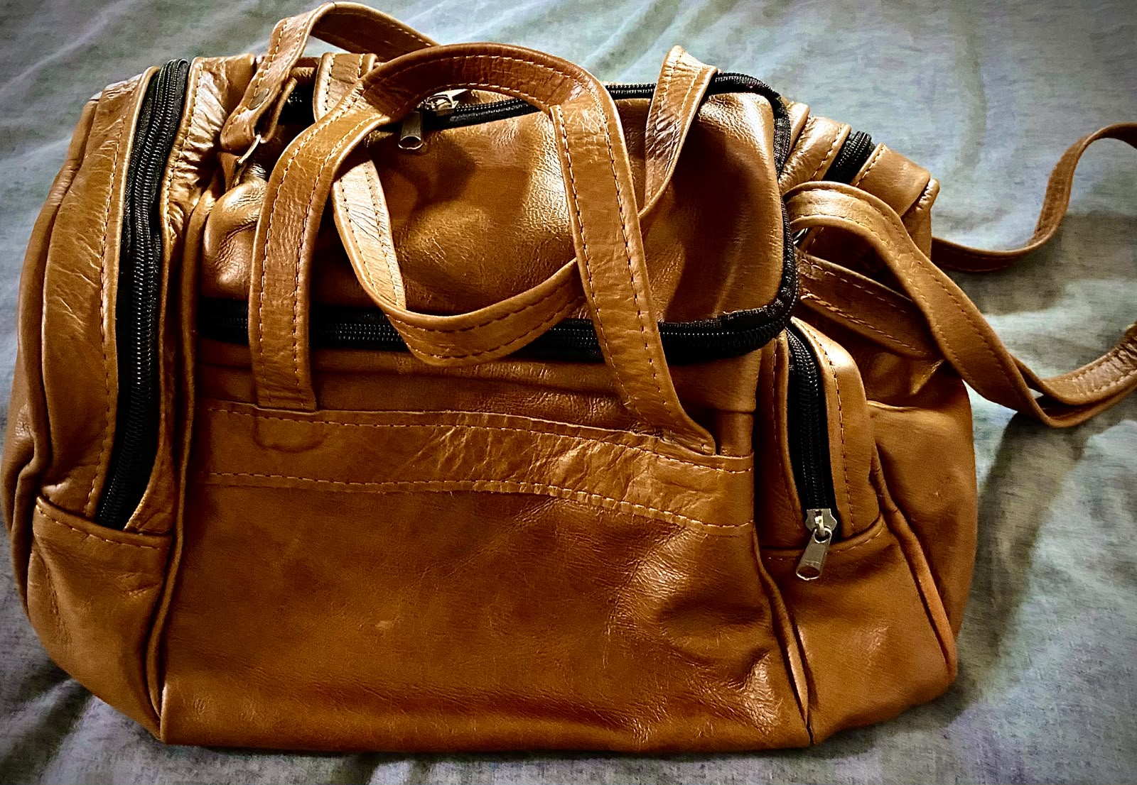 Large Luggage / Travel Bag